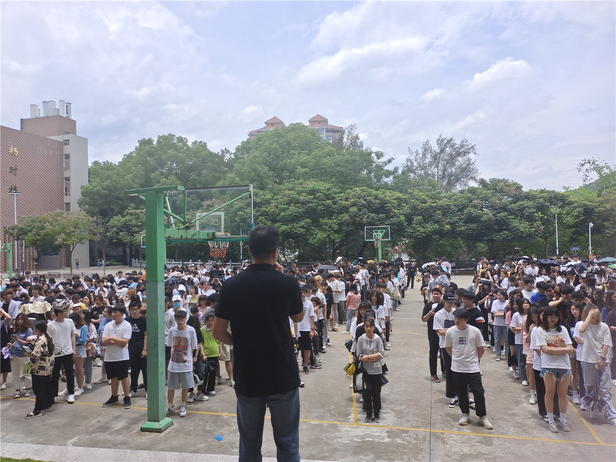 演练1.jpg 演练1.jpg